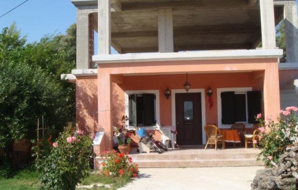 Villa Zenap Agios Georgios  Luaran gambar